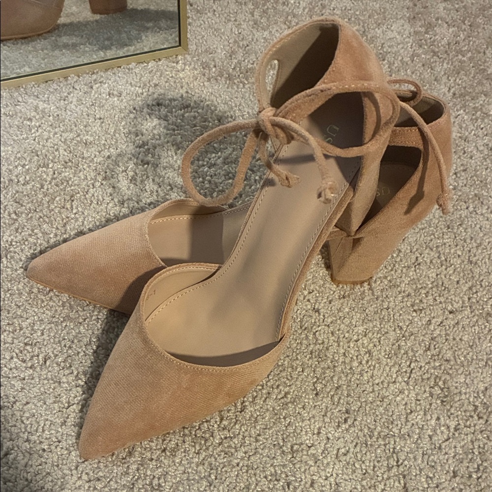 NWOT Elegant Tan Suede Women's Heels